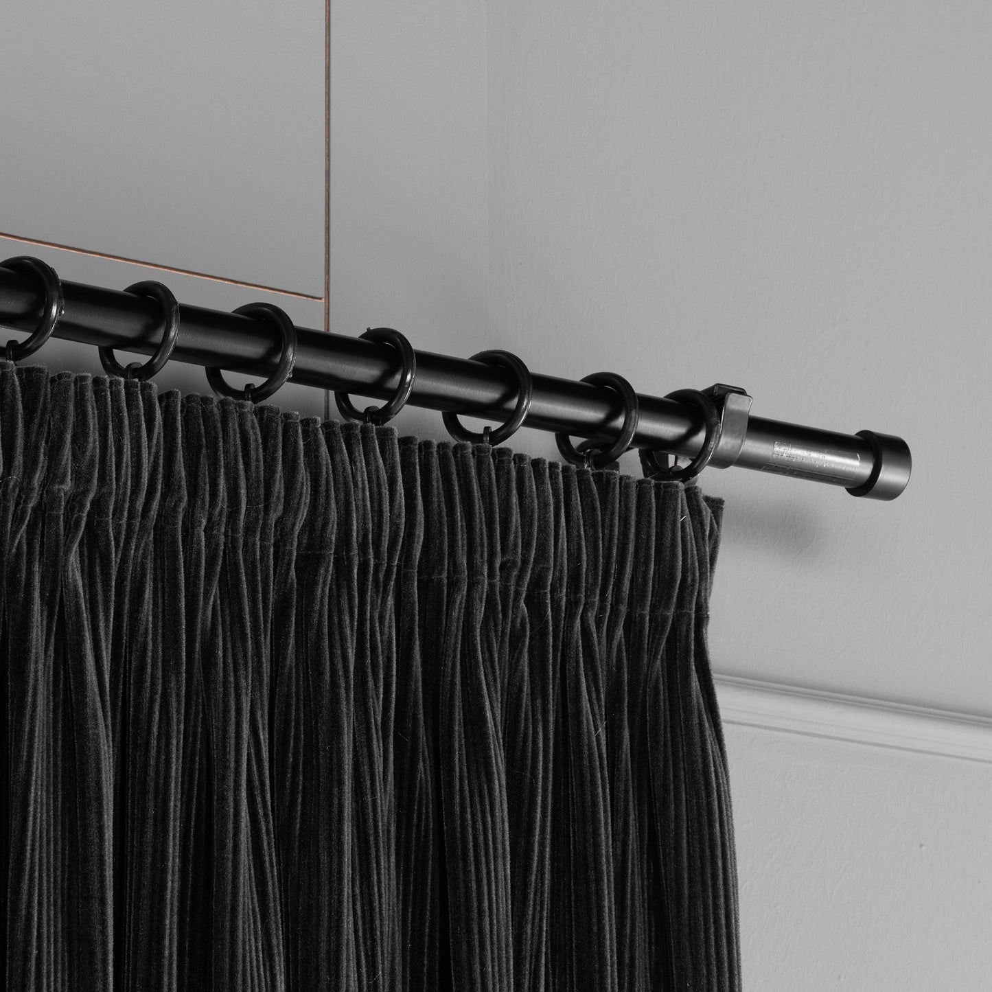 Certified Velvet Curtains With 17 Color.